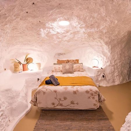White Cliffs Accommodation -Daybreak Dugout - Unique Cave House Luaran gambar
